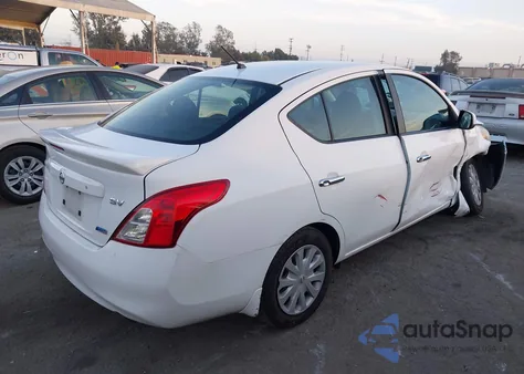 2013 Nissan Versa 1.6 Sv from USA, damaged, VIN 3N1CN7AP9DL877116